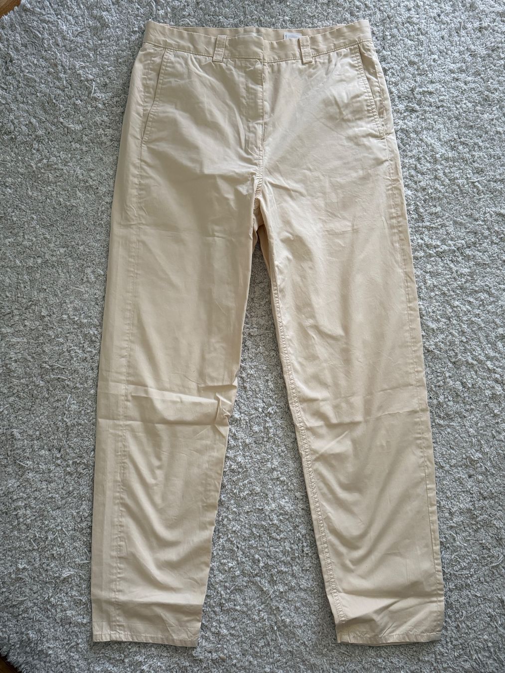 Cos Hosen: Damenhose COS Gr.36 – Gebraucht aus Küsnacht ZH von nat_m97w