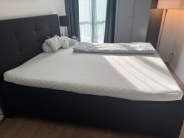 Boxspringbett mit Kopfteil – , 180 * 200