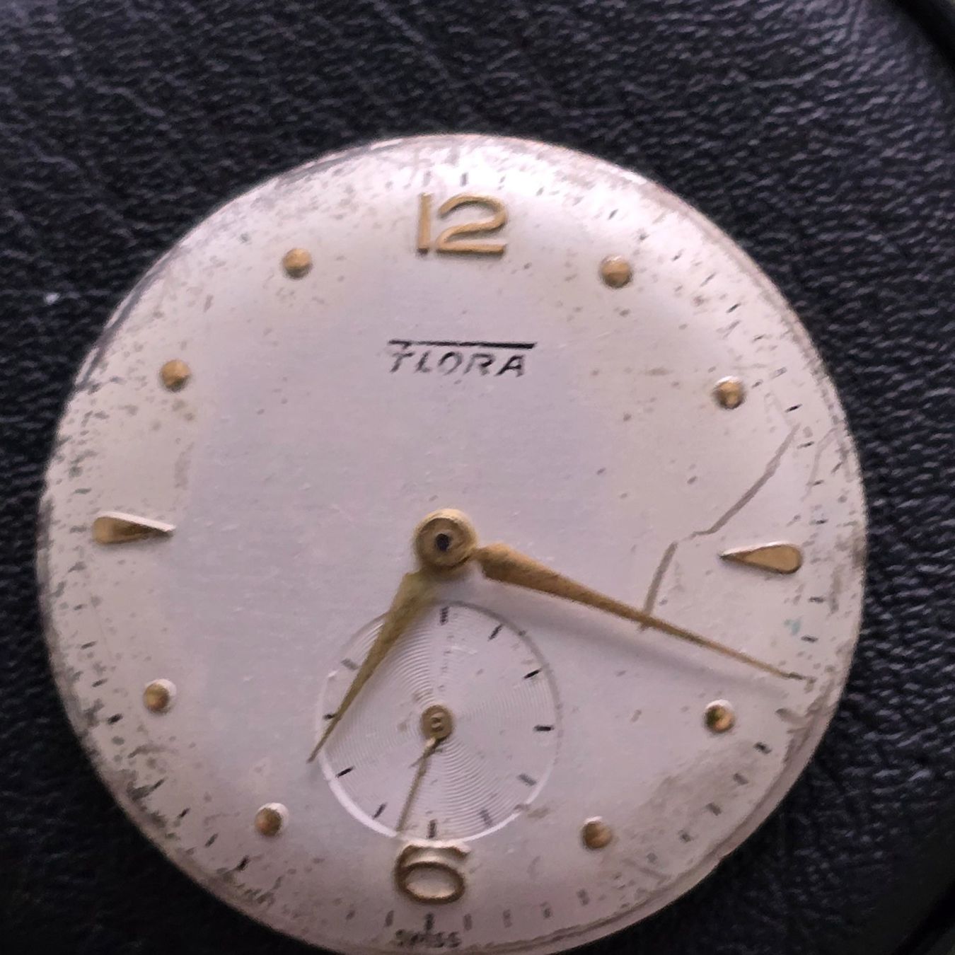Orologi: Mouvement de montre avec cadran Flora defectueux – Difettoso da Tramelan venduto da Nirdan 2