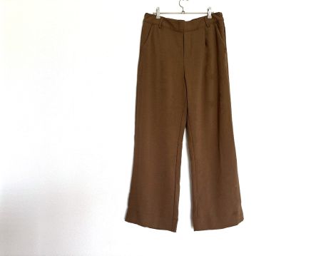 NEU Lässige Hose mit weitem Bein Pants Gr. 42
