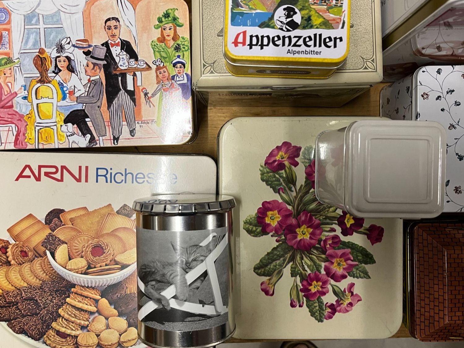 Dosen: Blechdosen Blechbüchsen – Gebraucht aus Lützelflüh-Goldb von Fresu8 2