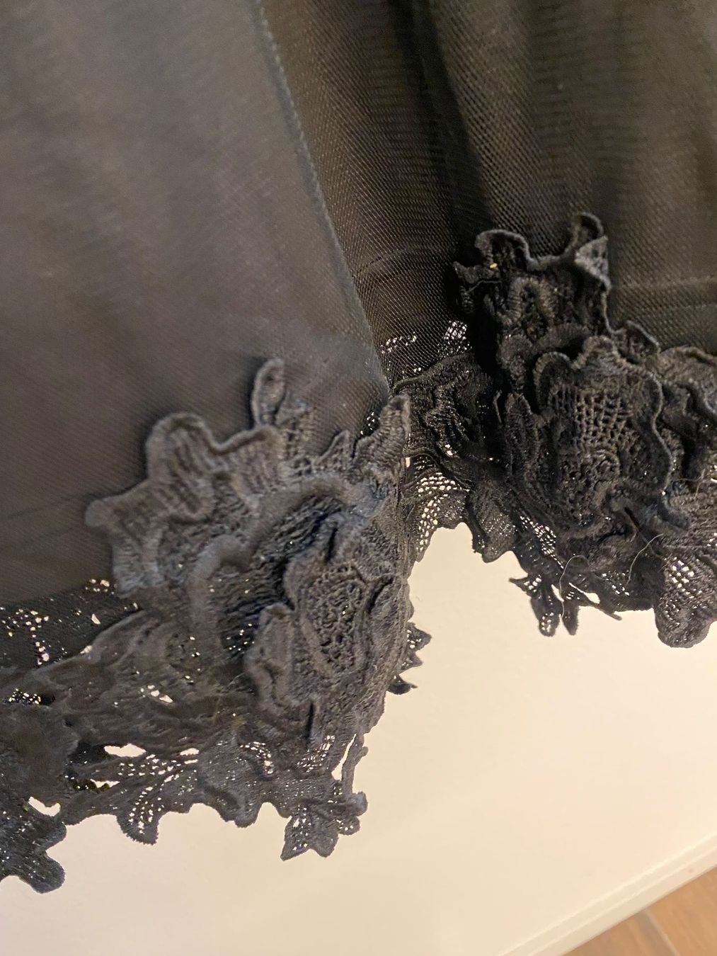 Röcke: Forever 21 Plus Size Jupe / Rock elegant schwarz Gr. 48 – Gebraucht aus Pratteln von a23_j2gs 2