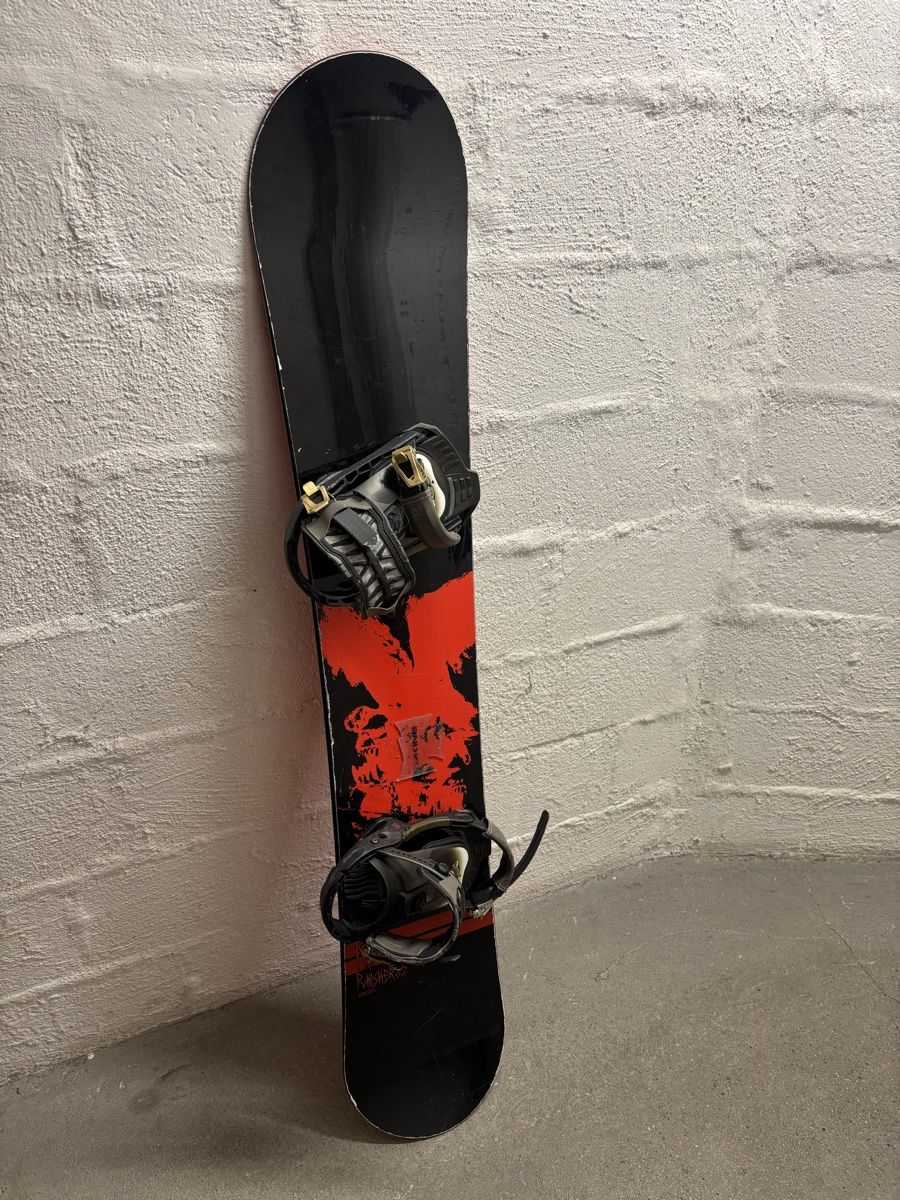 Boards: Snowboard – Gebraucht aus Zürich von evaa10