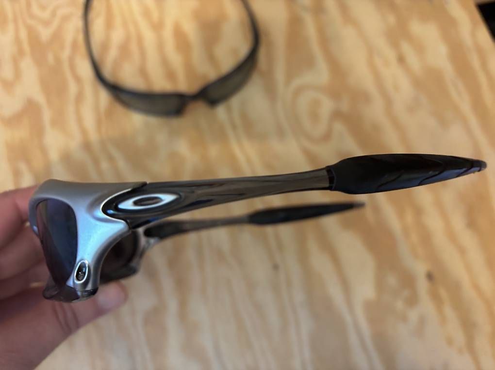 Oakley Occhiali & Lenti: 2 Okley und 1 Puma Sonnenbrille – Usato da Winterthur venduto da bungy192 1