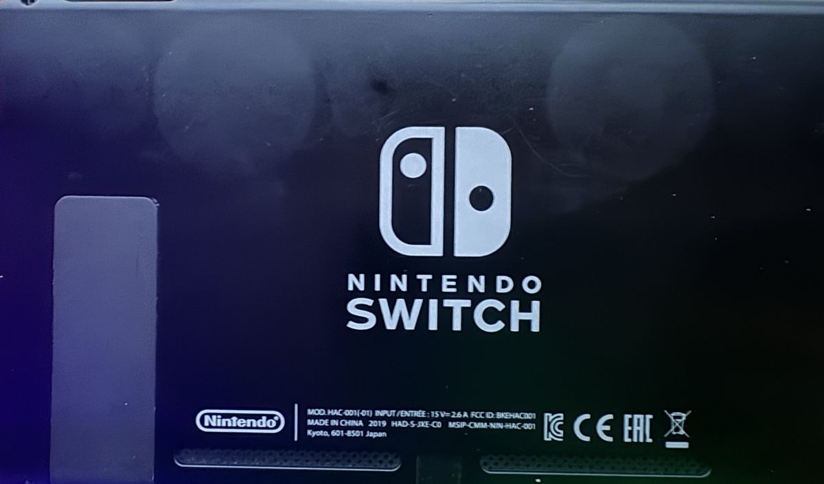 Nintendo Console: Nintendo Switch V2 + Super Smash Bros. Ultimate + OVP – Usato da Stein AG venduto da ellenacleofea 6