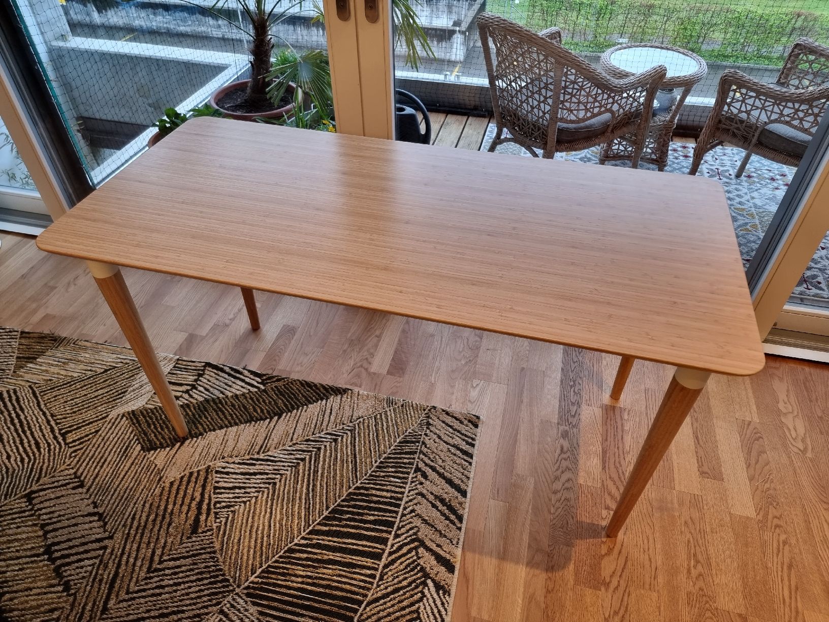 Ikea ANFALLARE Tisch, Bambus, Top Zustand, 140x65cm (Gebraucht) in Uster  fr CHF 56  nur Abholung auf Ricardo kaufen
