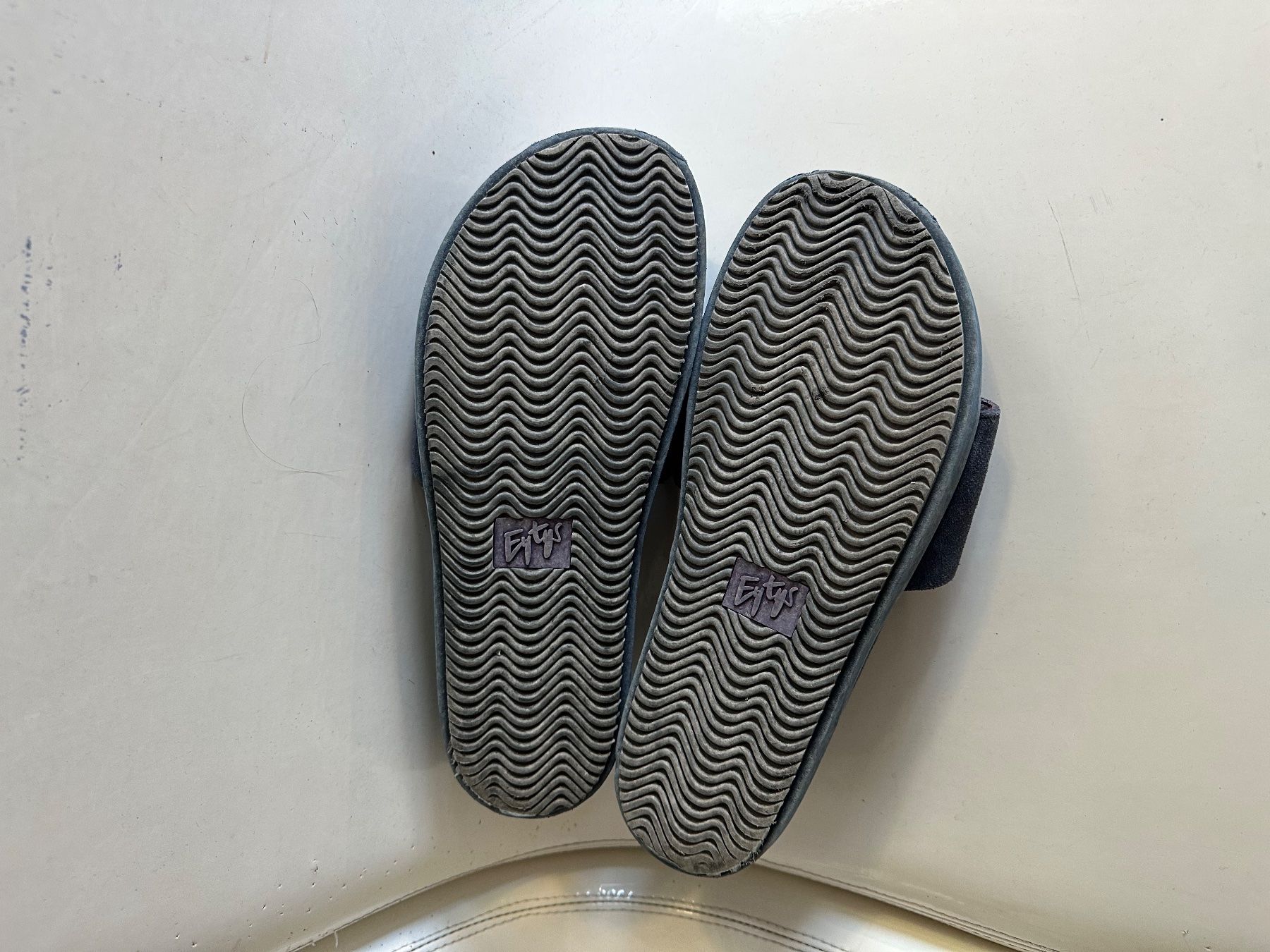 Scarpe da uomo: Eytys Sandalen, EU 43 – Usato da Basel venduto da wardrobeupdate 3