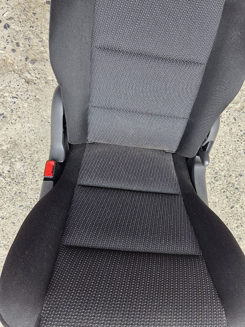Seat Tutti pezzi di ricambio auto: Autositz zu Seat Alhambra/VW Sharan – Usato da Reitnau venduto da Bluepower98 3