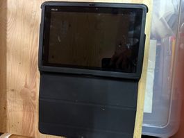 ASUS Tablet mit Hülle, guter Zustand