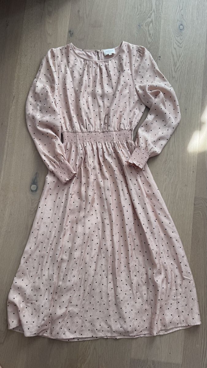 Sezane Kleider: Sezane Seidenkleid, Gr. 38 – Gebraucht aus Zug von glimpsey