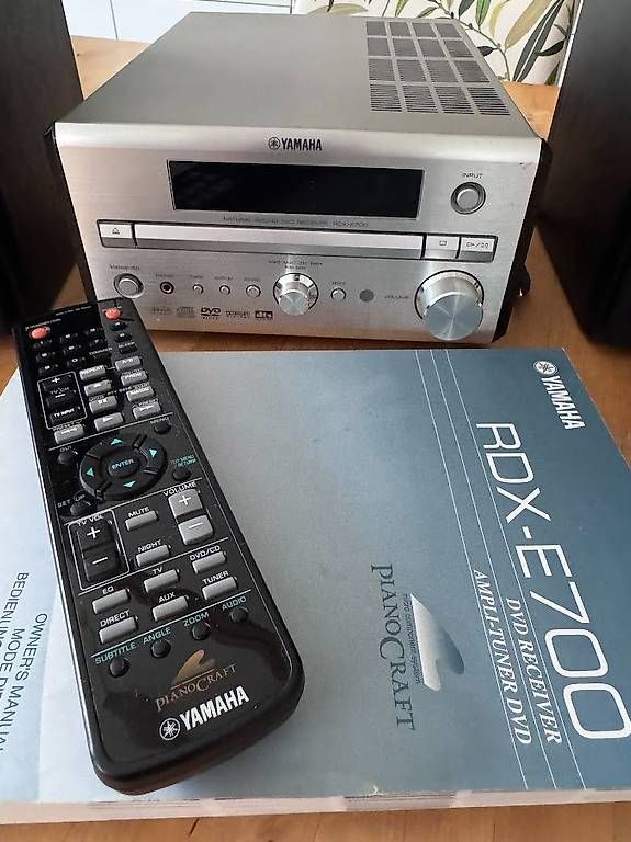 Yamaha RDX-E700 DVD Receiver + 2× TechniSat Boxen - komplett (Gebraucht ...