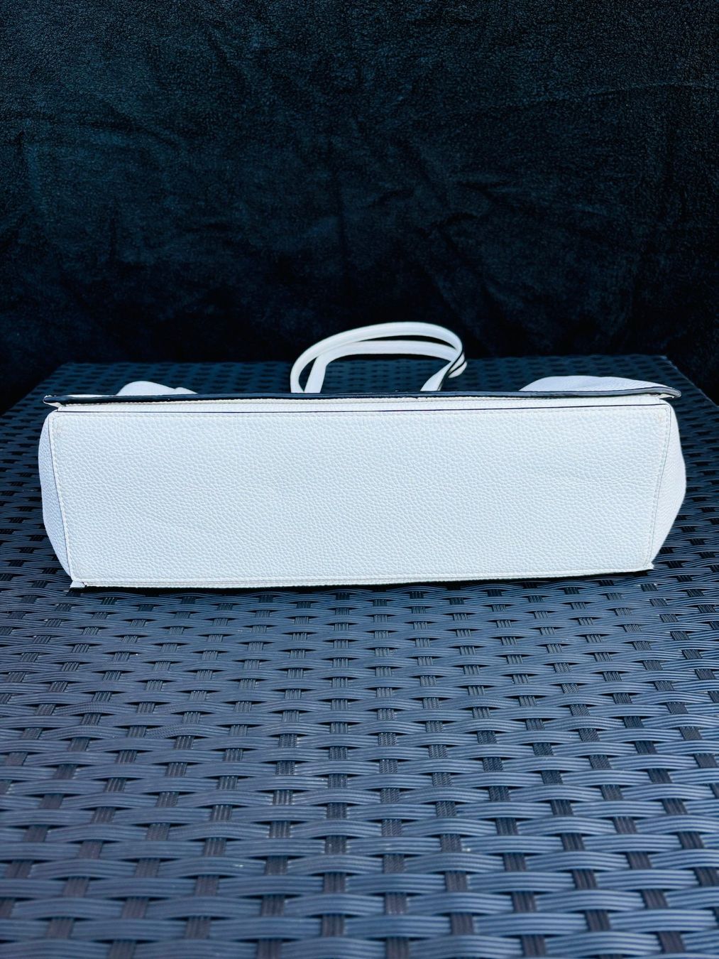 Calvin Klein Taschen für Damen: Calvin Klein Tasche – Gebraucht aus Steinen von FIN 5