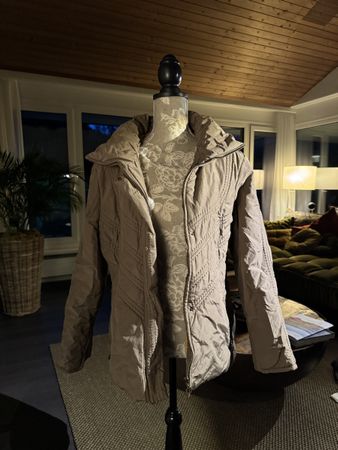 di Roberta Winterjacke Grösse M, sehr guter Zustand!