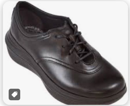 Kyboot Scarpe da donna: Wangbi, schwarz, Leder, altes Modell, 37, w, 59.- – Nuovo e nell'imballaggio originale da Dulliken venduto da Renaldinio
