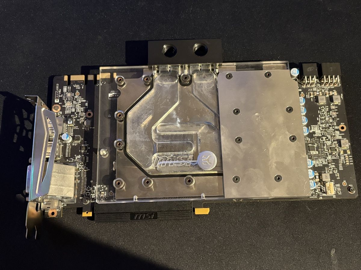 MSI Grafikkarten: MSI GTX 1080 Watercooled Ungetester ab 1.- – Defekt aus Allschwil von leo_lft5 3