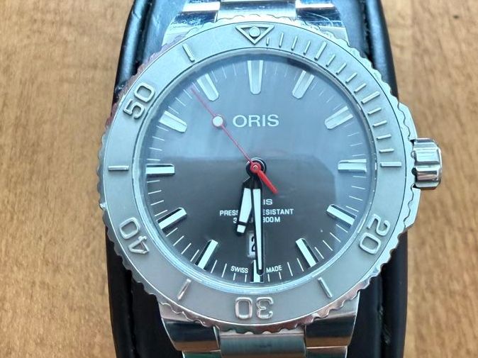 Oris Uhren: Oris Aquis Relief 43.5mm – Gebraucht aus Frenkendorf von VT06