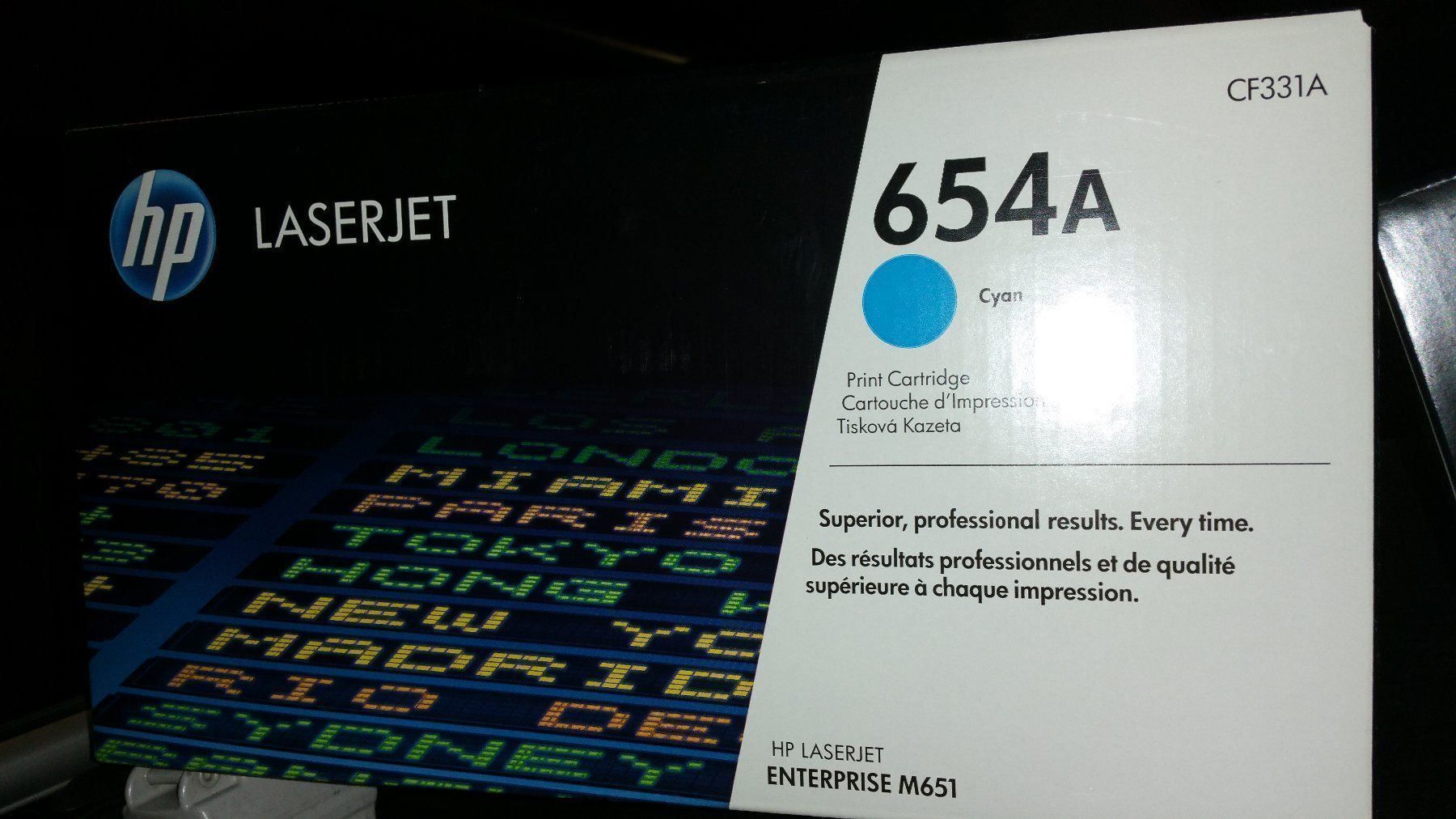 Hewlett Packard Cartucce per stampanti & toner: HP 654A (CF331A) Cyan – Nuovo e nell'imballaggio originale da Ecublens VD venduto da Netfinity