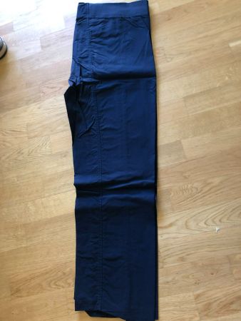 neuwertige Stoffhose 56