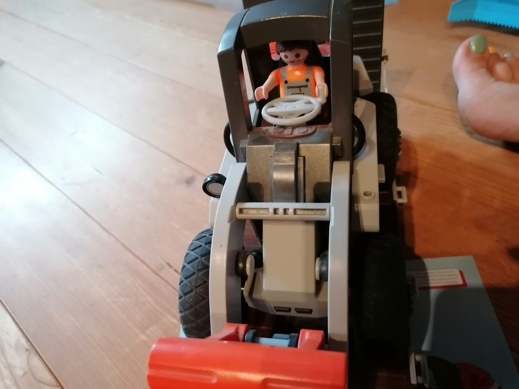 Playmobil Spielzeuge: Playmobil LKW mit Radbagger – Gebraucht aus Wald ZH von wallis02 1