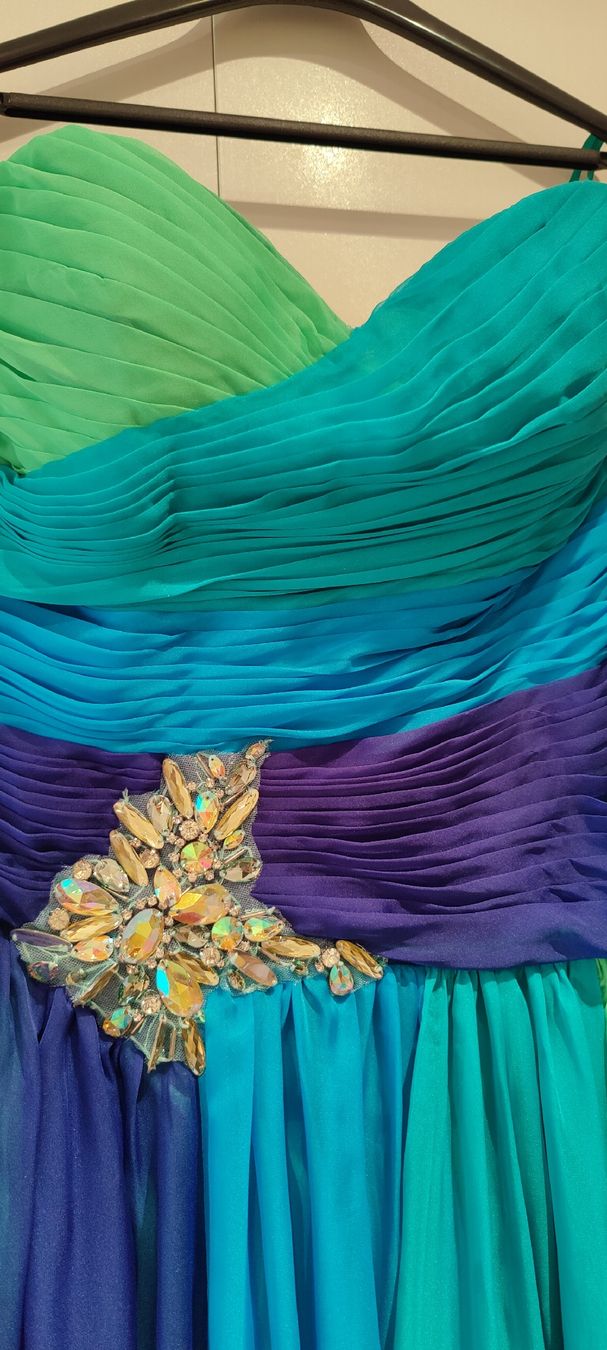 Vestiti: Festliches Kleid Grösse 40 – Usato da Bern venduto da Aliloli 1