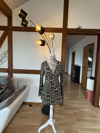 Kleid/Shirt vo Zebra schwarz/beige, Grösse 38