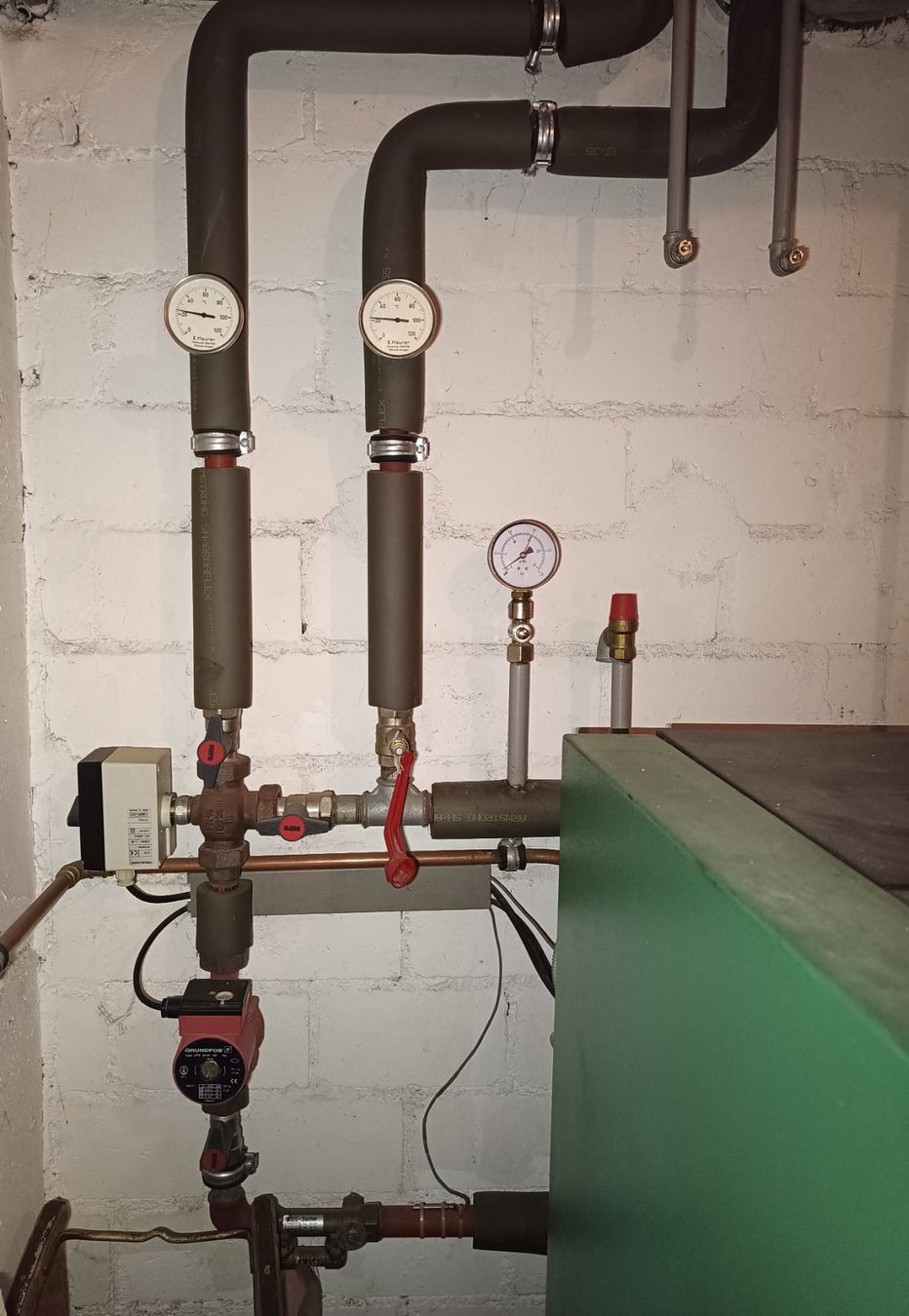 Radiatori: Holzheizung mit Speicher – Usato da Möriken AG venduto da Virtuosa 5