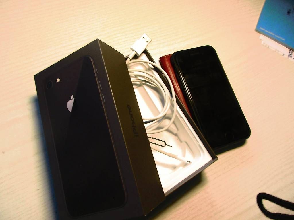 Telefoni cellulari / Smartphones: Iphone 8 – Usato da Horn venduto da janjan007 1