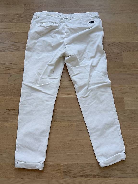 Hosen: Lindbergh Cropped Chino weiss Gr. M – Gebraucht aus Reinach BL von bloom_1999 1