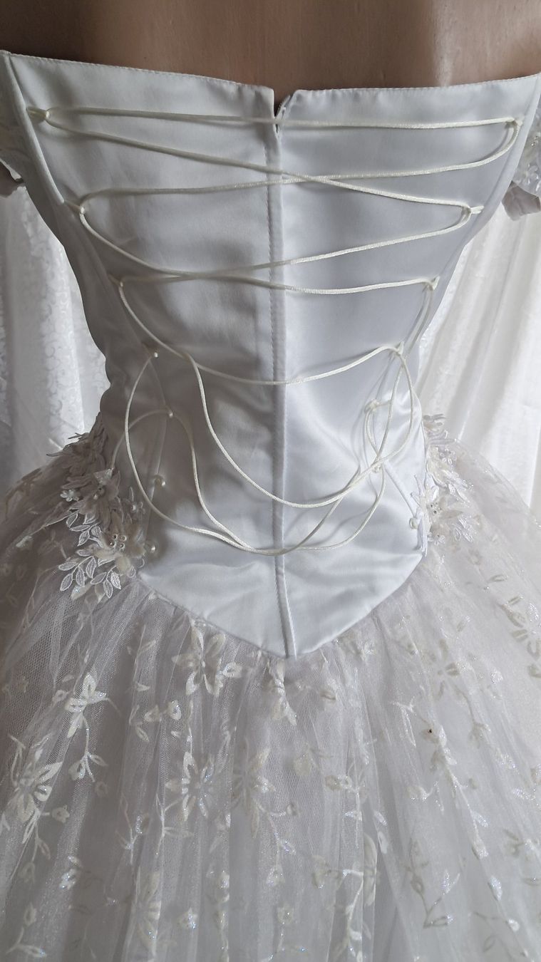 Vestiti: Brautkleid, Glitzer Gr. 38 / 40 – Usato da Uerikon venduto da Jeanne04 6