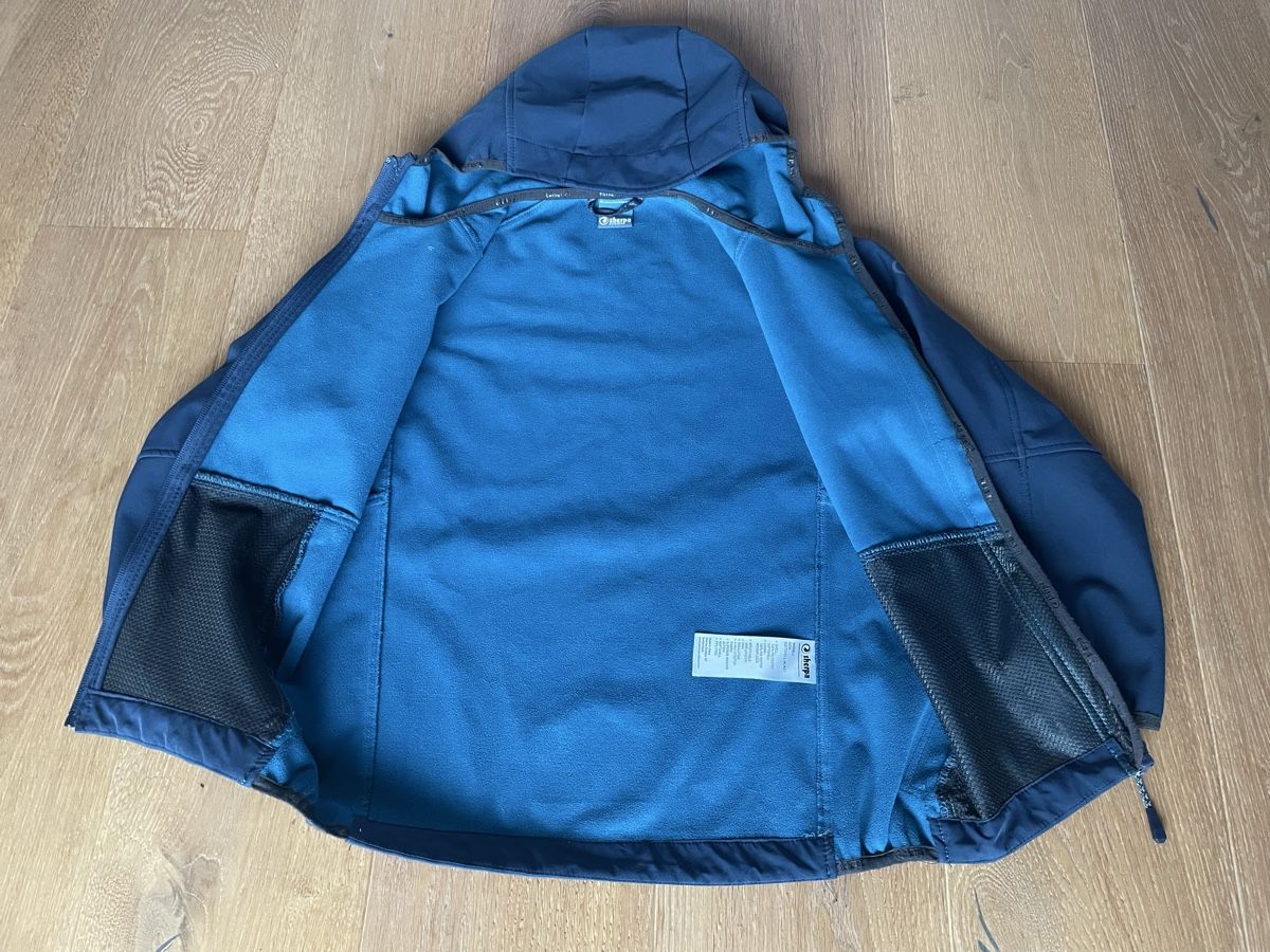 Sherpa Giacche & Cappotti: Softshell Jacke – Usato da Aarwangen venduto da erd_ngx8 1
