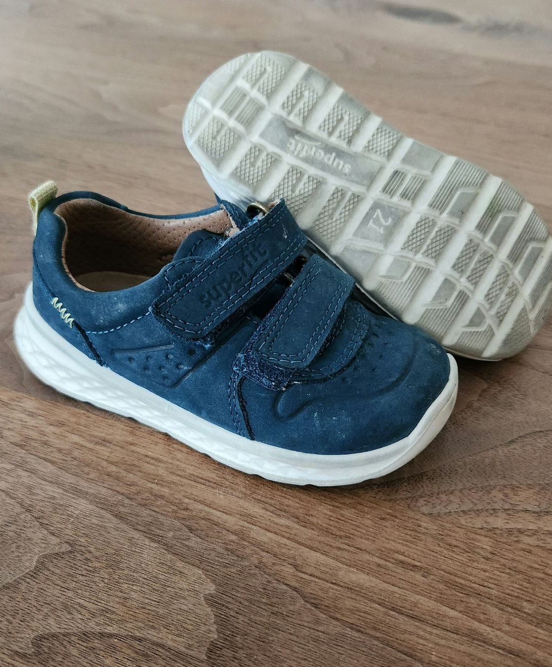 Superfit Scarpe per ragazzi: Superfit Schuhe Grösse 21 – Usato da Altdorf UR venduto da FabFab23
