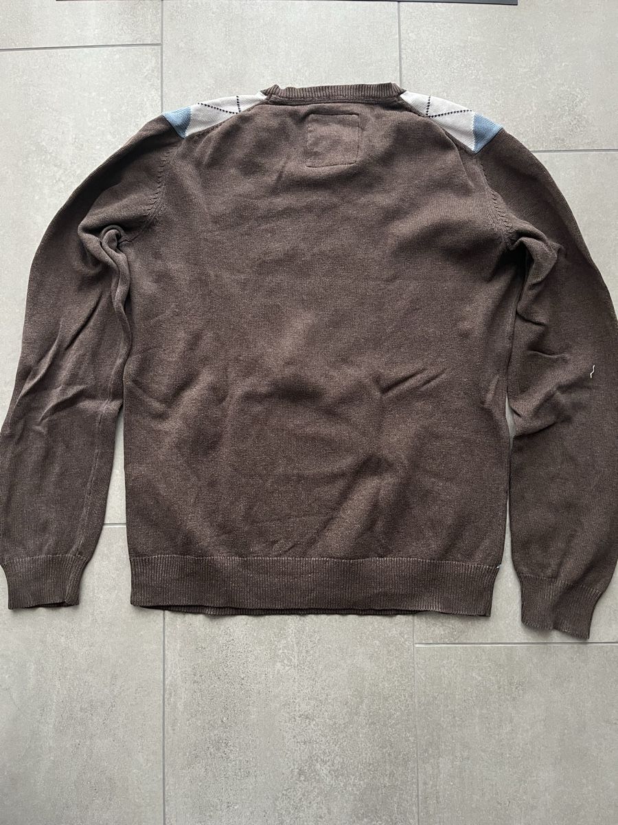 H&M Maglioni & Felpe: Brauner Pullover mit Rautenformen – Usato da Suhr venduto da Phile05 1