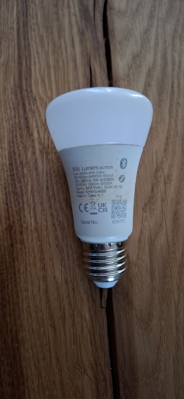 Philips Lampade: Philips Hue e27 1100 White and Color – Usato da Guntershausen venduto da Jtattoo 1