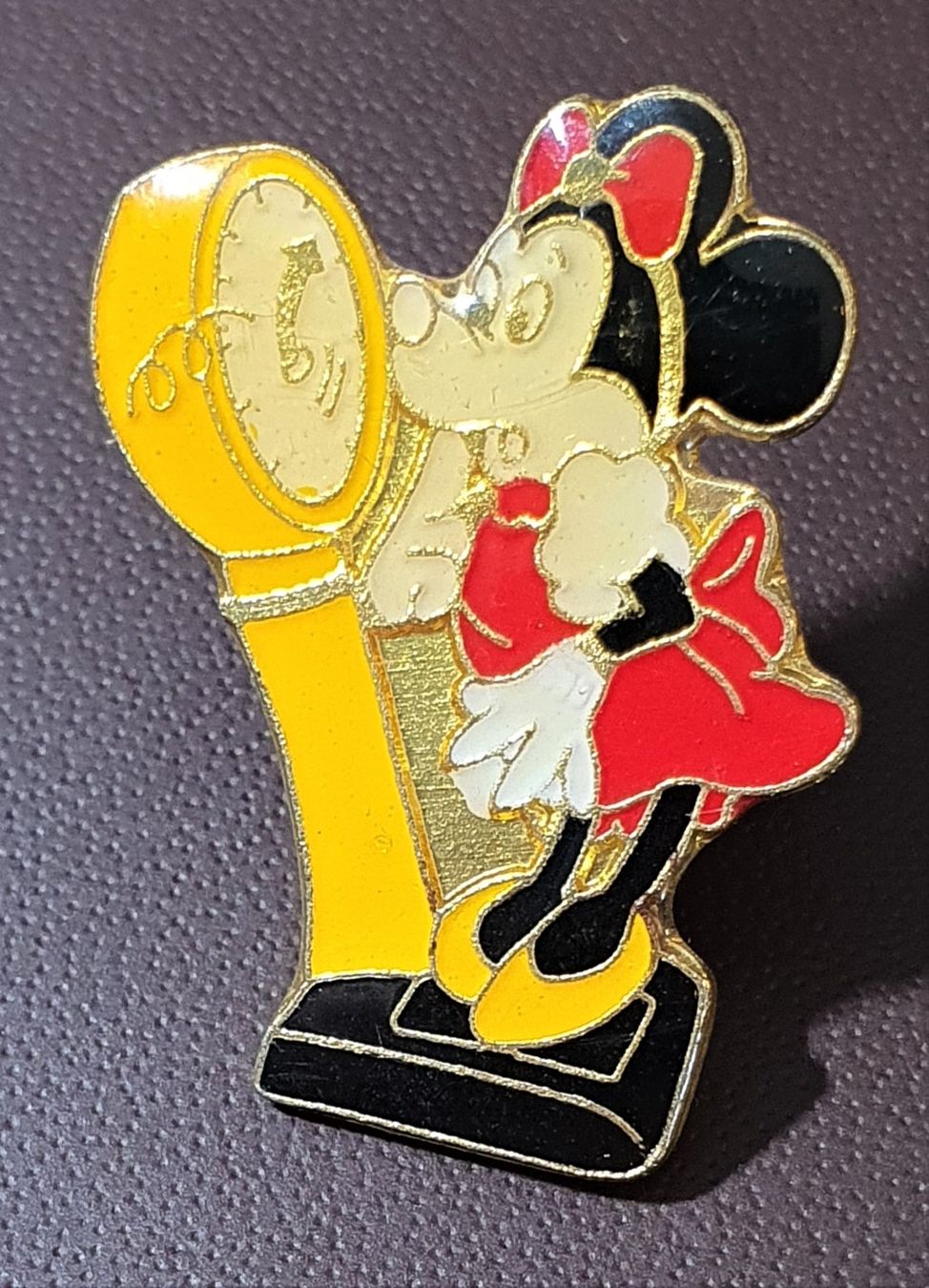 Placchette & Badge: Q552 - Pin Walt Disney - Minni Mouse – Usato da Reinach BL venduto da Boston-Verkauf
