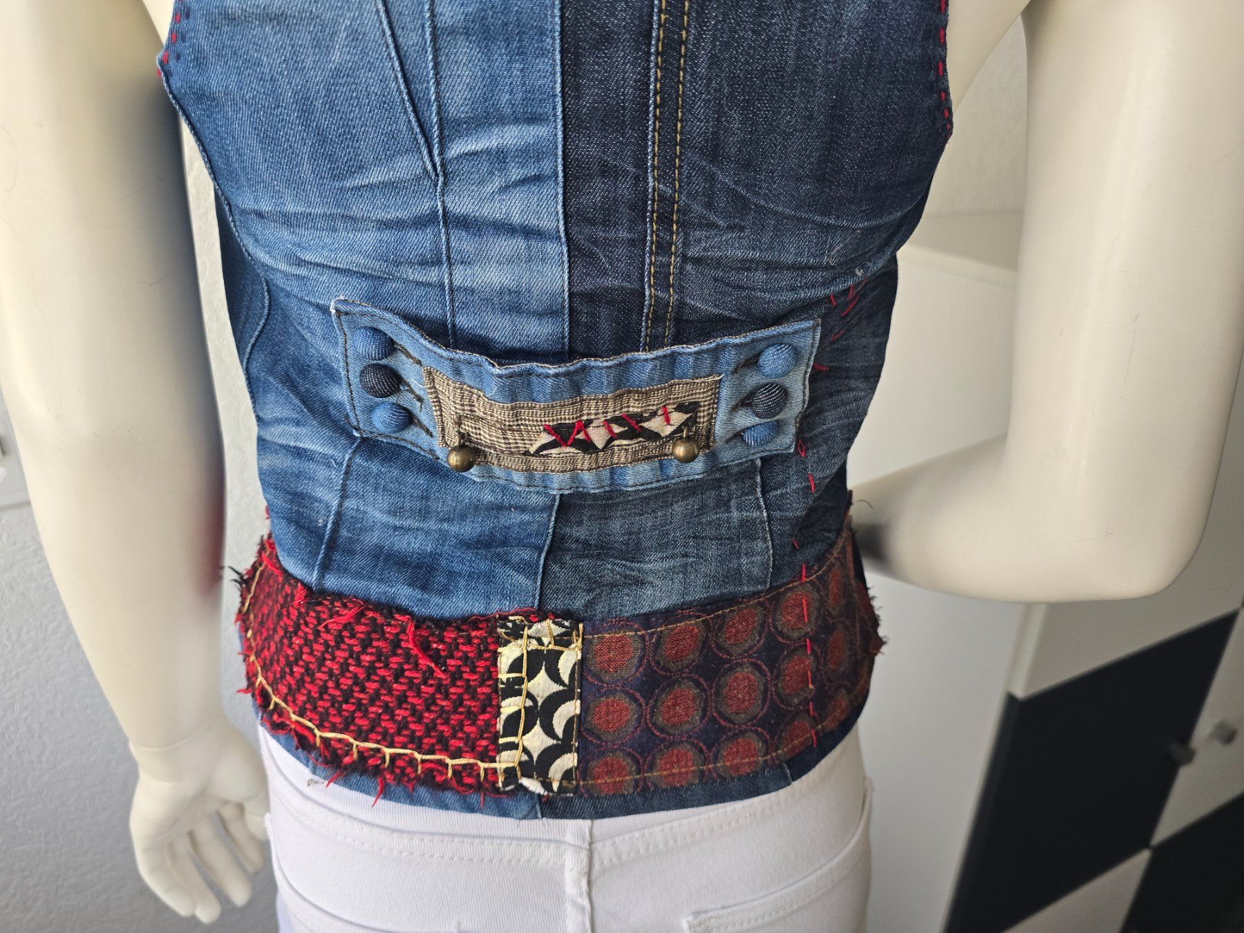 Desigual Gilets & Westen: DESIGUAL gilet taille S – Gebraucht aus Les Verrières von kitel79 7