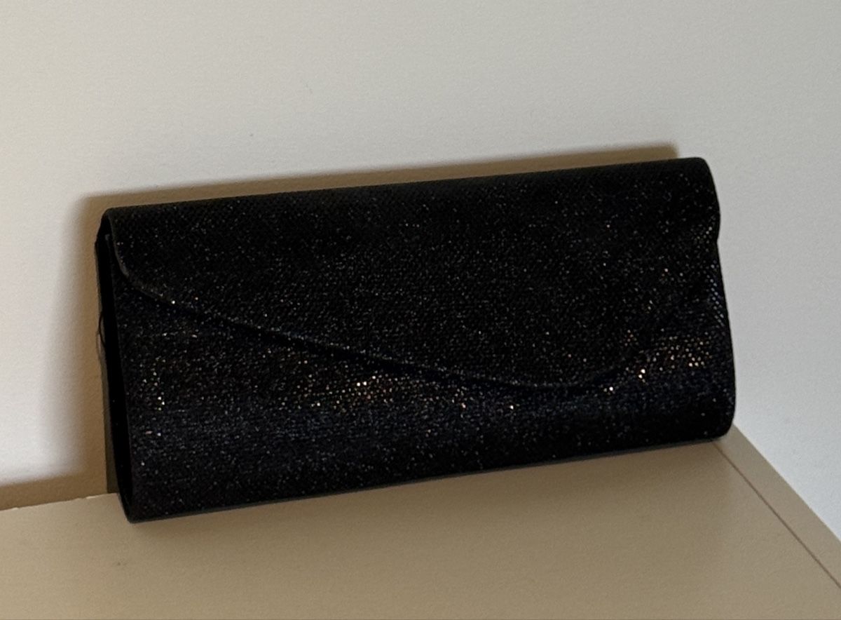 Borse da donna: Pochette de soirée noire paillettes négociable – Nuovo (secondo la descrizione) da Sion venduto da bar_r96b