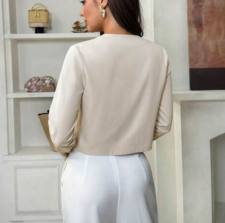 Boleros: Beige Bolero Jäckli mit Rosen, Gr. XS, NEU! – Neu (gemäss Beschreibung) aus Bühler von Princess2016 1