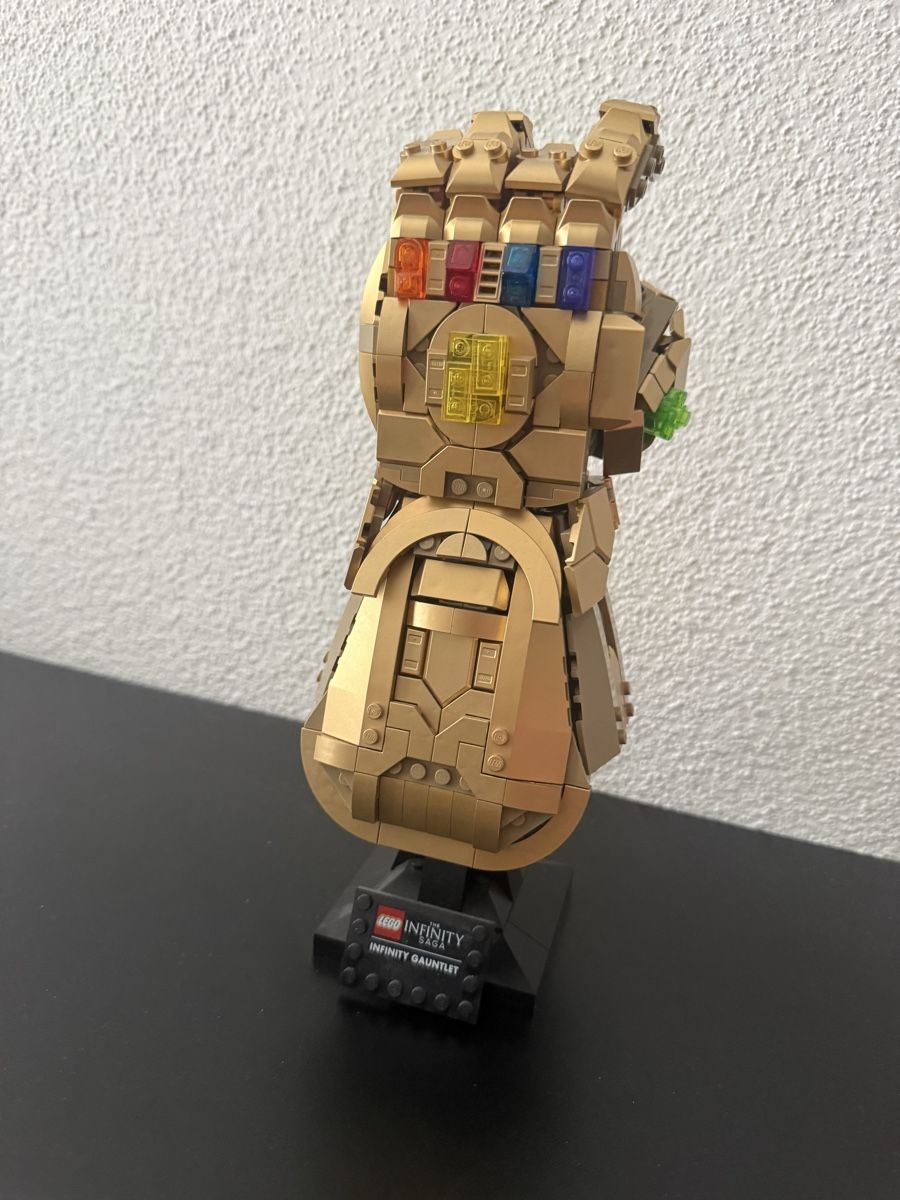 Lego Statuette: Lego Marvel Thanos Gauntlet – Nuovo (secondo la descrizione) da Grenchen venduto da Jeyden19957