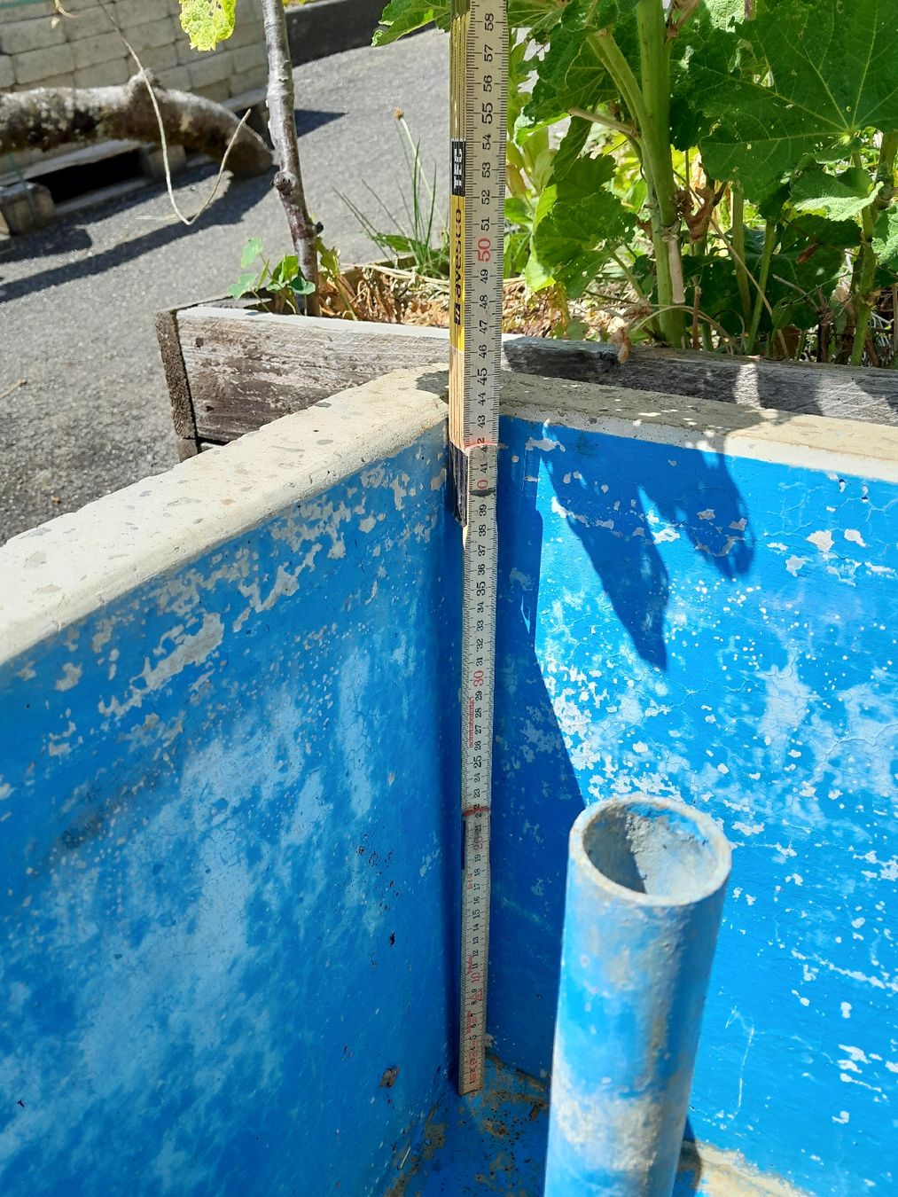 Teiche & Zierbrunnen: Brunnentrog aus Waschbeton – Gebraucht aus Mümliswil von rem_y66k 2