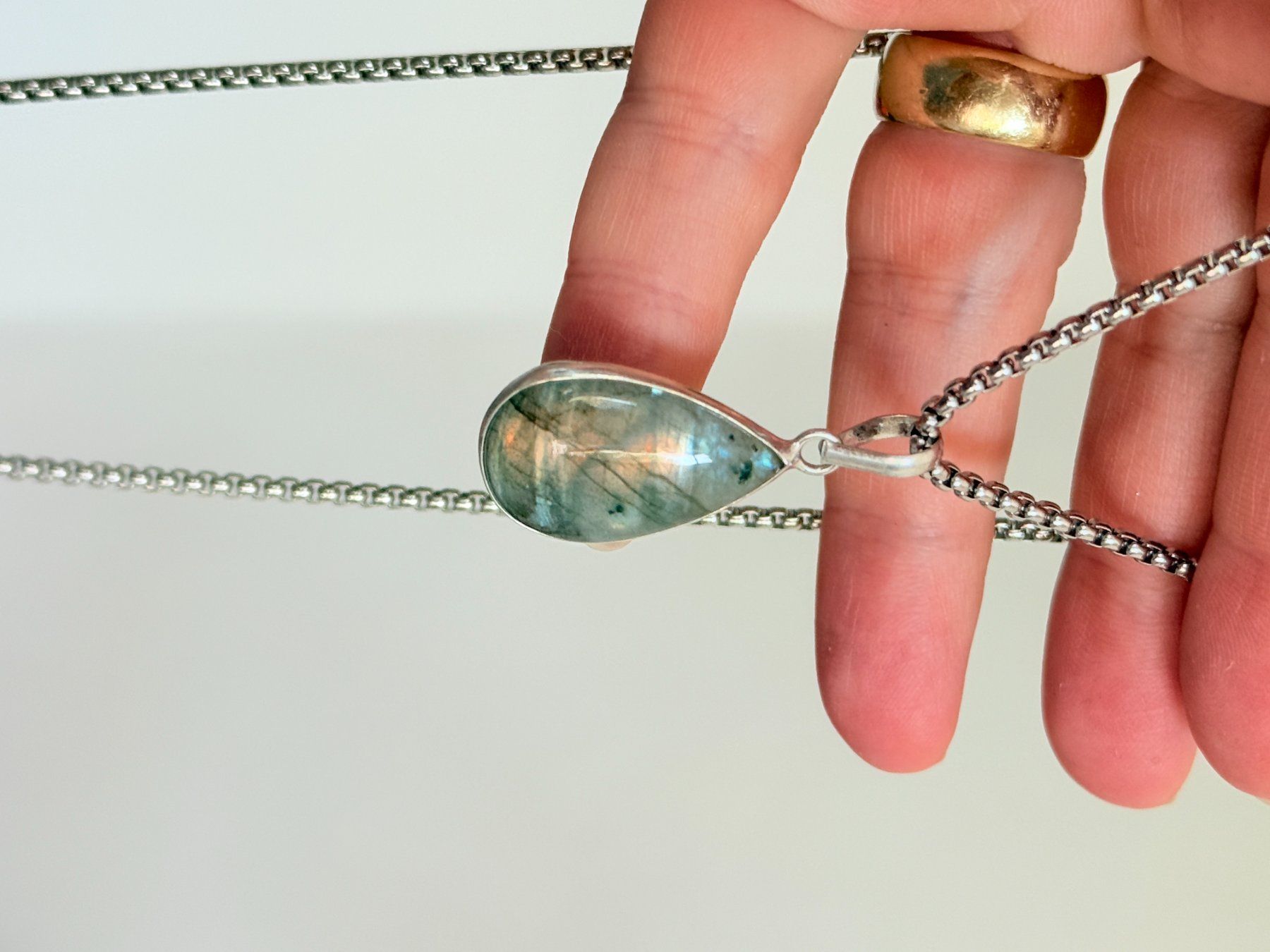 Catenine: Labradorite necklace – Nuovo e nell'imballaggio originale da Genève venduto da AGBERG 7