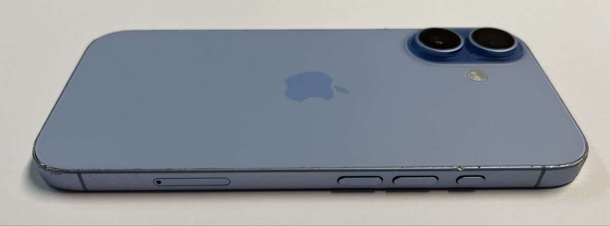 Apple Telefoni cellulari / Smartphones: iPhone 17 bleu état usagé avec garantie – Usato da Yverdon-les-Bains venduto da AVRS.CH 3