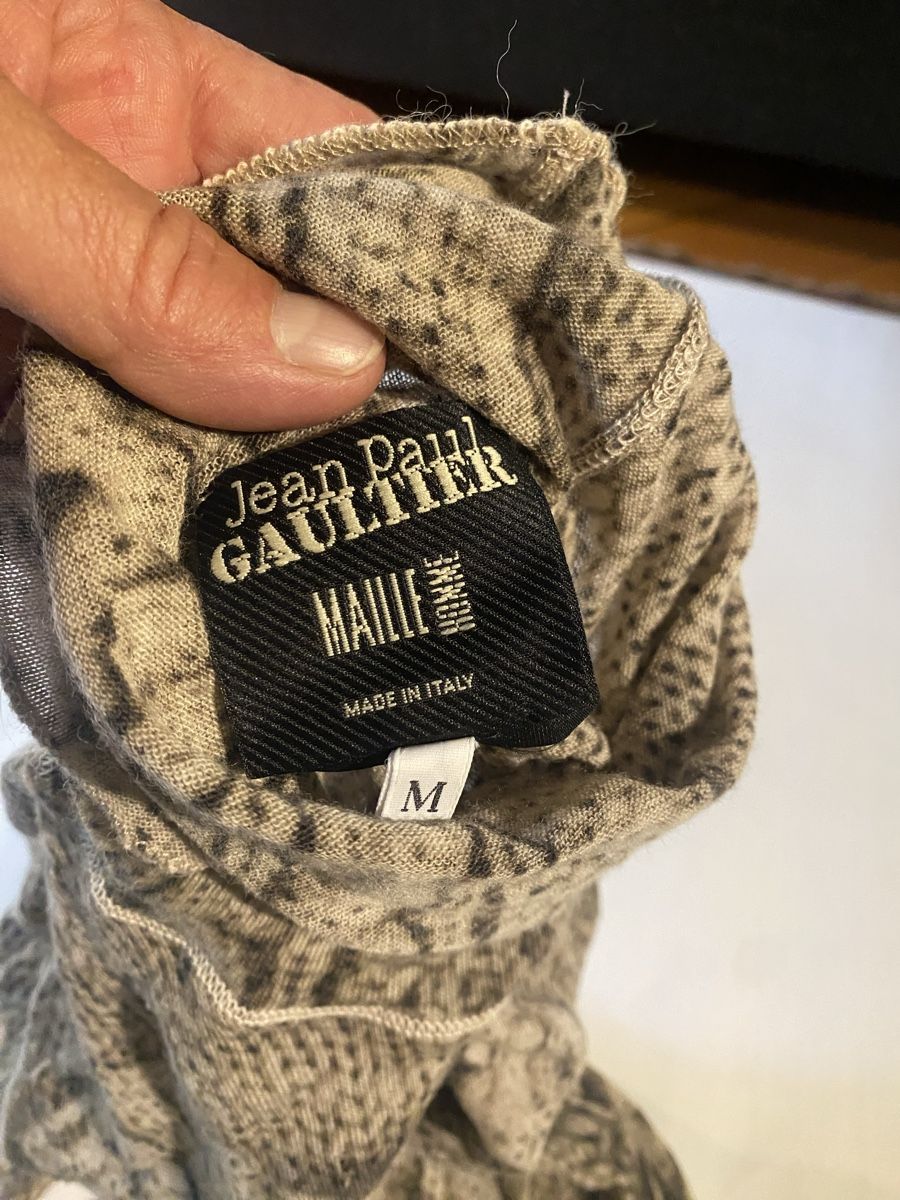 Jean Paul Gaultier Top: Jean Paul Gaultier Maille Top - size M, Fall – Usato da Genève venduto da arcadiancocteau 1