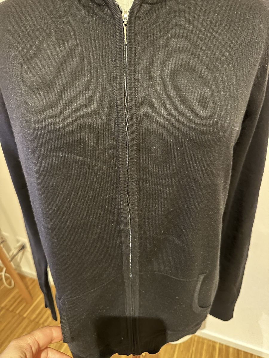 Vila Maglioni & Felpe: Black sweater by Vila. Size M – Usato da Neuchâtel venduto da agn_jc66 2