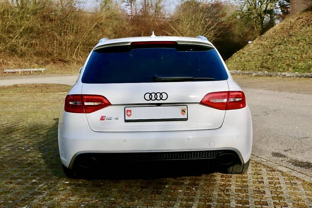 Automobili: Audi RS4 Avant – Usato da Etzelkofen venduto da R0DRIGUES 2