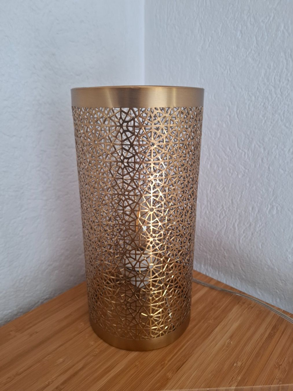 Lampes: Nachttischlampe Tischlampe – D'occasion à Hombrechtikon par tatjana.kaelin 2