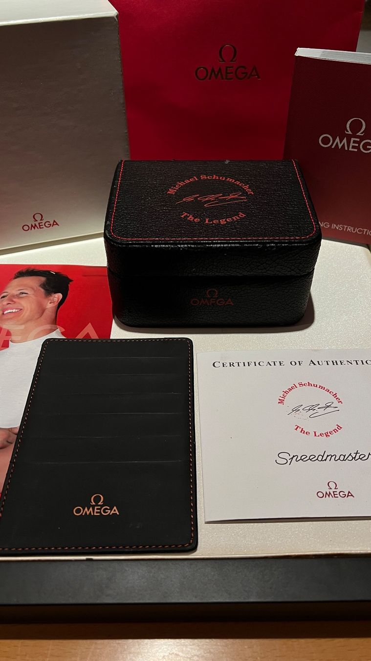 Omega Scatole porta orologi: Omega Speedmaster Racing Formula One Michael Schumacher Box – Usato da Niederurnen venduto da bueKingvest 1