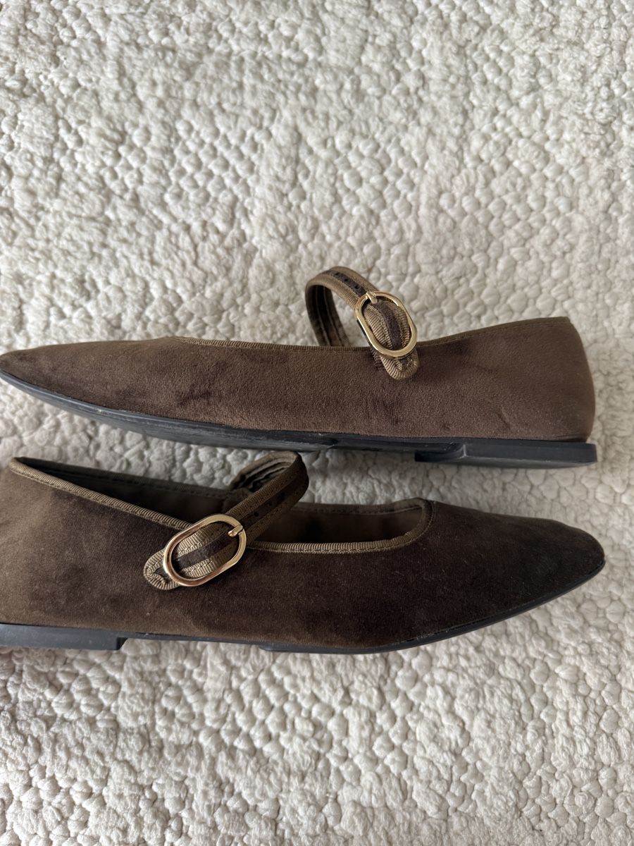 Zara Damenschuhe: Zara Velvet Ballerinas Size 37 – Gebraucht aus Luzern von prelovedfashion_99 1