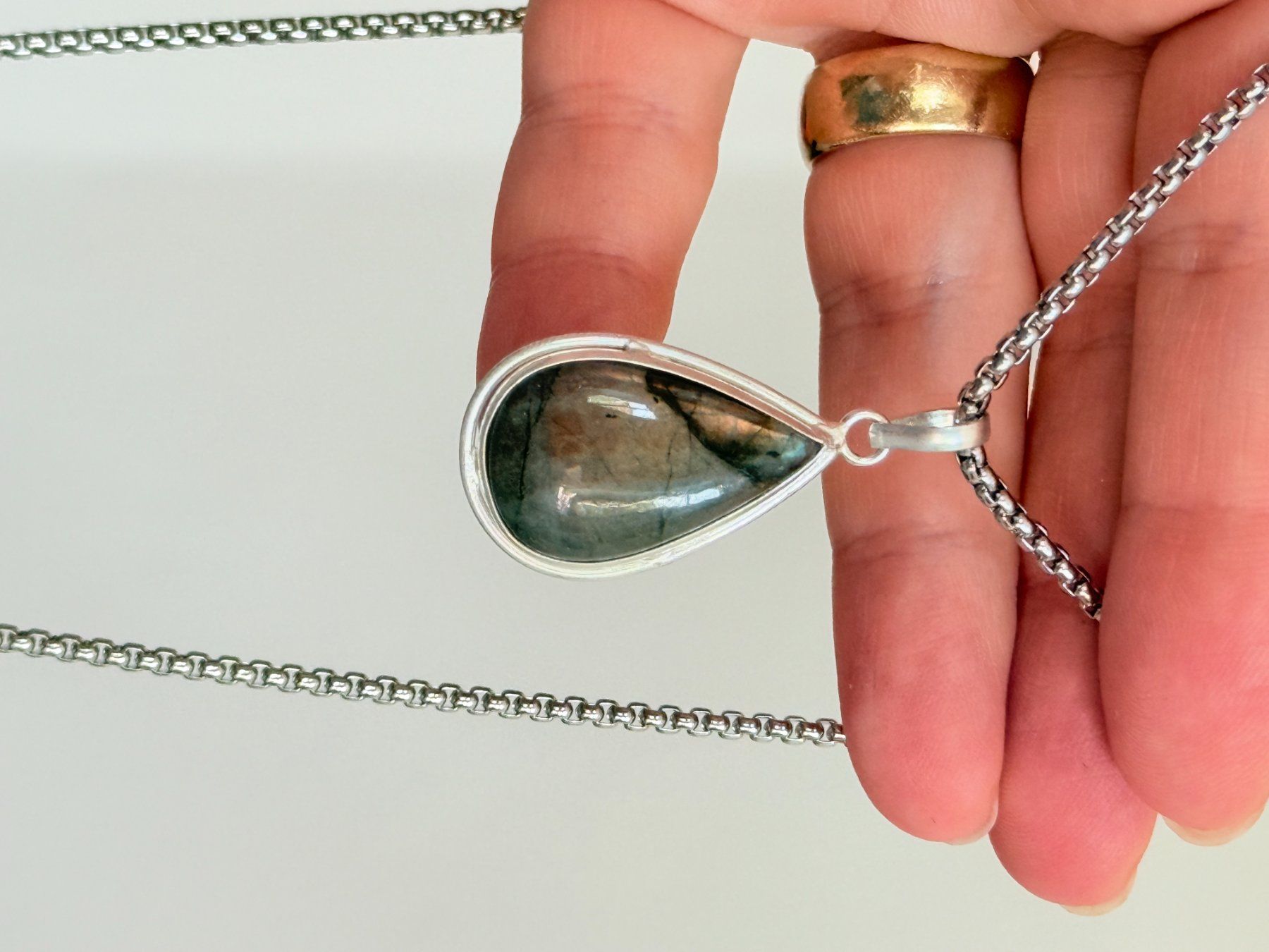Catenine: Labradorite necklace – Nuovo e nell'imballaggio originale da Genève venduto da AGBERG 6