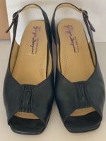 gepflegter Qualitäts Schuh Pumps offen marinblau 40