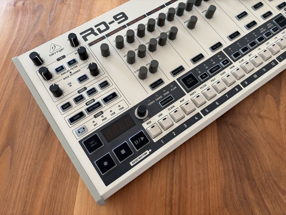 Behringer Strumenti musicali: Behringer RD-9 Rhythm Designer Drumcomputer – Usato da Münchenbuchsee venduto da woodsun 1